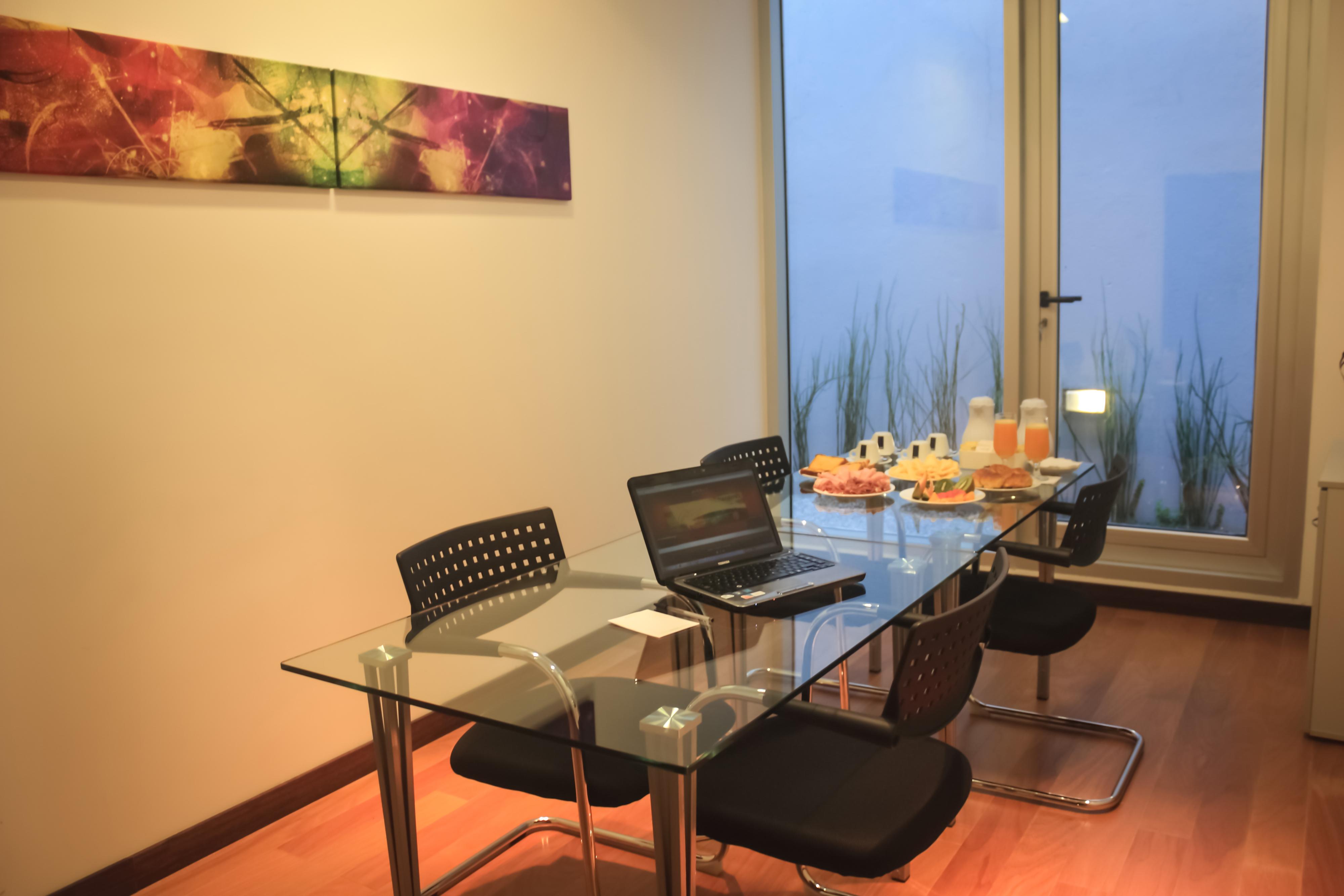 Axsur Design Hotel Montevideo Exterior photo