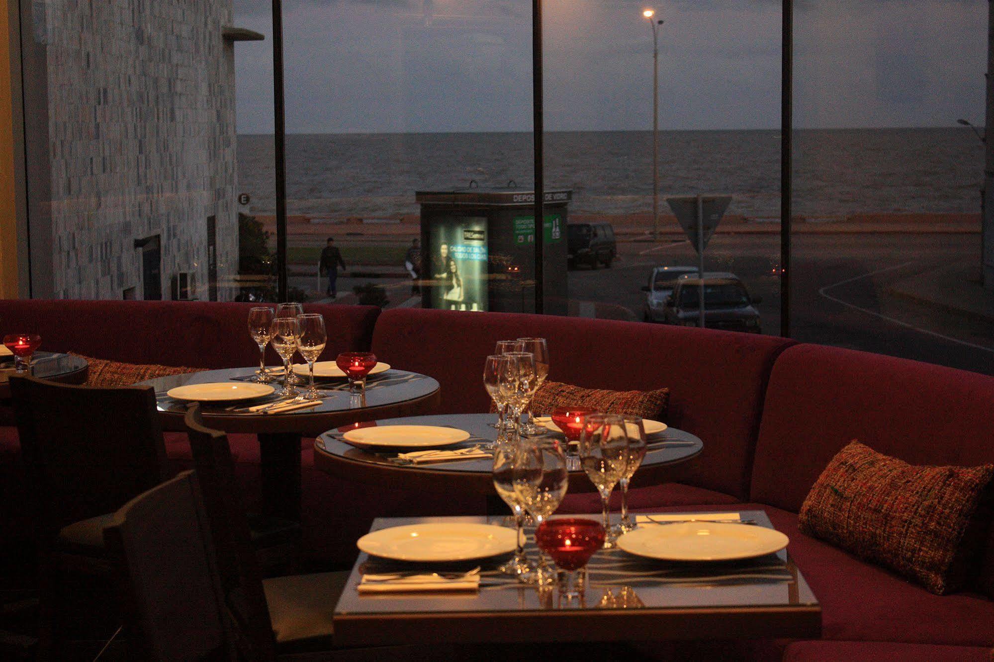 Axsur Design Hotel Montevideo Exterior photo